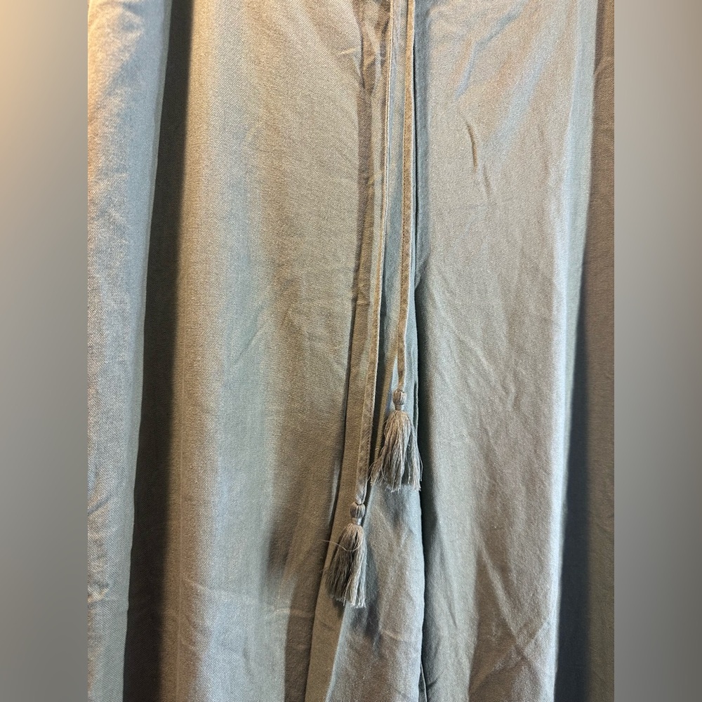House of Harlow 1960 Sage Green Linen-Blend Wide Leg Tassel Drawstring Pants - Picture 2 of 8